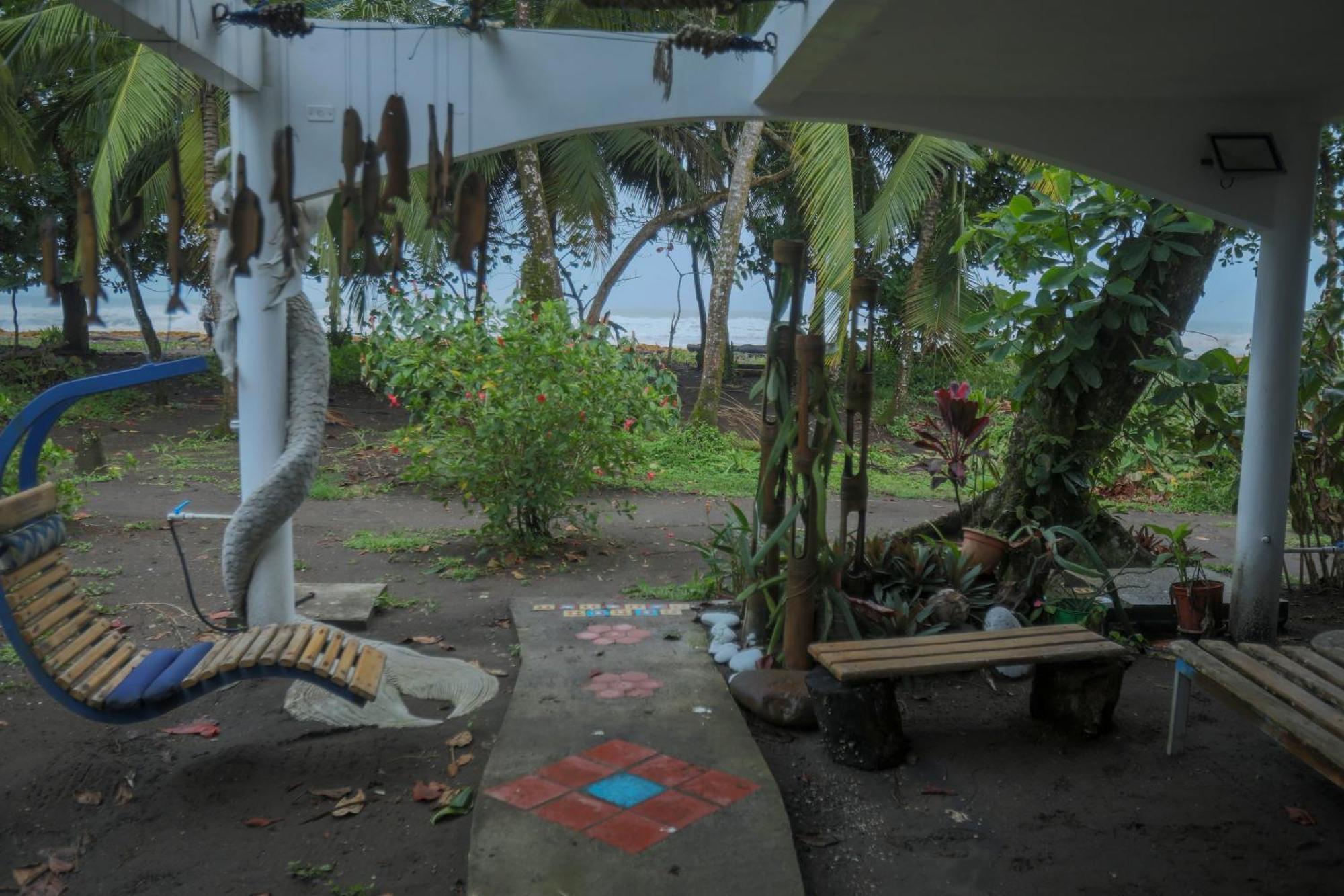 Hotel Pura Natura Tortuguero Exterior foto